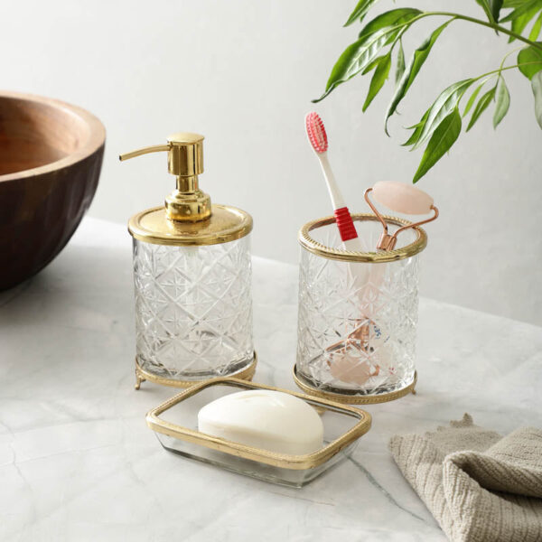Mamba Crystal Cut Bathroom Set - Gold Mamba Crystal Cut Bathroom Set - Gold
