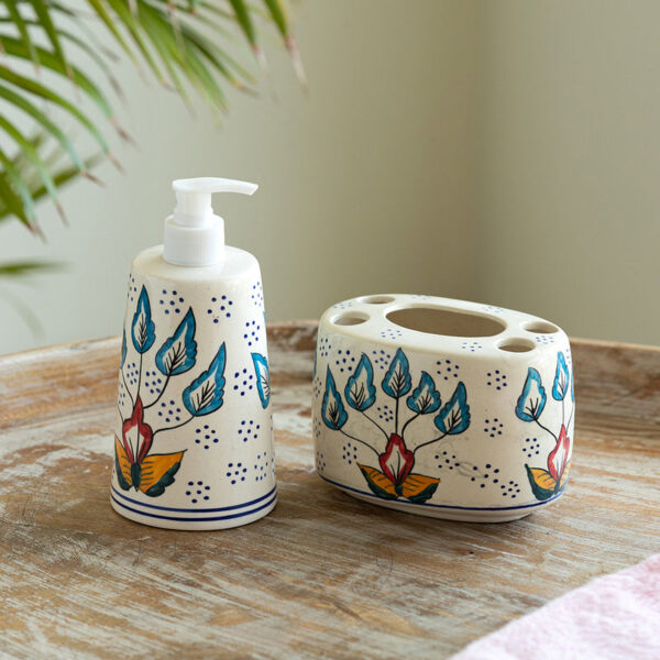 Nirva Handpainted Bathroom Set - Two Piece Set Nirva Handpainted Bathroom Set - Two Piece Set