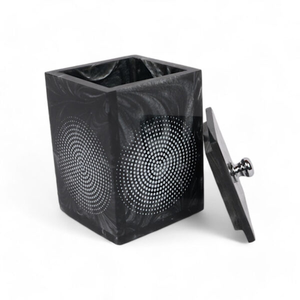 Tasya Resin Bathroom Set - Four Piece Set