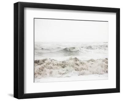 Breaking Waves - Black Framed Art Print Wall Art, 12x9