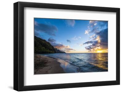 Sunset on the Napali Coast, Kauai, Hawaii,United States of America, Pacific - Black Framed Art Print Wall Art, 12x8