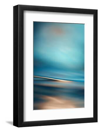 The Beach 2 - Black Framed Art Print Wall Art, 8x12