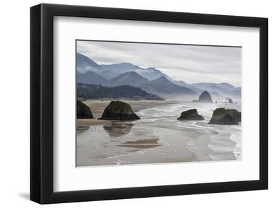USA Oregon, Cannon Beach. Fog Rises over Coastline at Low Tide - Black Framed Art Print Wall Art, 12x8