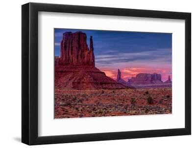 Utah, Monument Valley Navajo Tribal Park. Eroded Formations - Black Framed Art Print Wall Art, 12x8